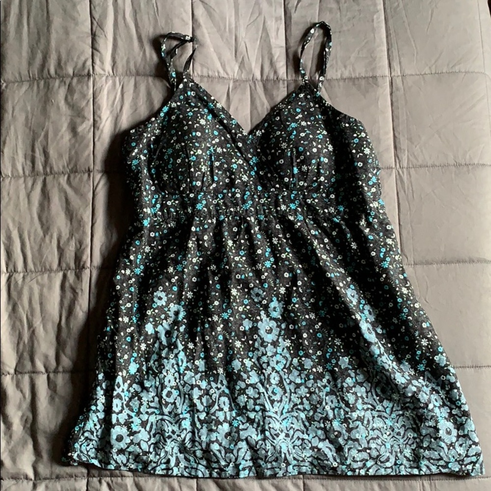 Blue floral tank top